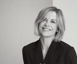 Susie Wolff poster