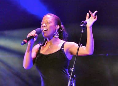 Deelee Dubé poster