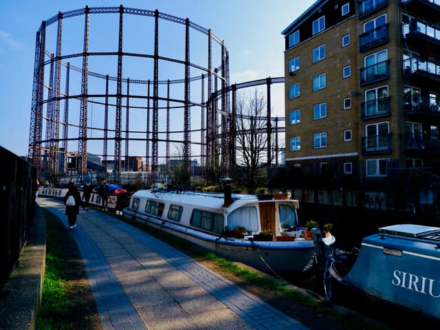 Regent's Canal walking tour poster