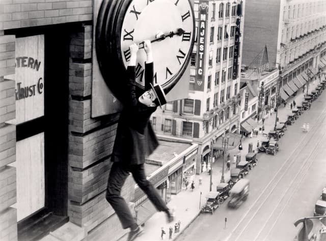 Harold Lloyd's Safety Last! (1923) with live score poster